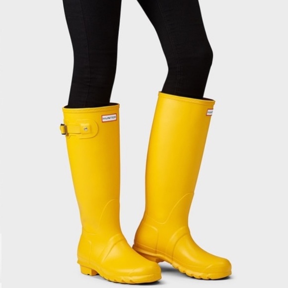 Hunter Shoes - Hunter Original Tall Waterproof Rain Boot
